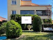 Vente Villa 12 pièces 308 m2 Saint Génis des Fontaines