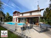 Vente Villa 5 pièces 157 m2 Saint Pée sur Nivelle