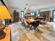 Vente Villa 8 pièces 205 m2 L'Isle sur la Sorgue Vente Villa 8 pièces 205 m2 L'Isle sur la Sorgue
