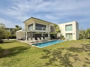 Vente Villa 8 pièces 234 m2 Aix en Provence