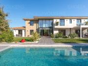 Vente Villa 9 pièces 237 m2 Roquefort les Pins