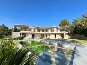 Vente Villa Moderne Proximite De La Mer Grimaud 250m²...