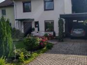 Verkaufe ein schönes Einfamilienhaus mit Garten und Carport
