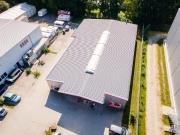 Verkaufshalle mit Büro zur Vermietung in Gewerbegebiet Verkaufshalle mit Büro zur Vermietung in Gewerbegebiet