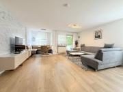 Moderne 4,5 Zimmer Wohnung im Herzen von Sindelfingen...