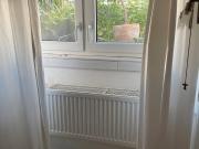 Vermiete möbliertes Zimmer mit Bad und Kochnische befristet