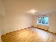 Vermiete PRIVAT 40m2 Wohnung in 1100 Wien Herzgasse,...