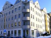 Vermietete 1 Zimmer mit Wannenbad und Laminat auf dem...