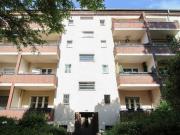 Vermietete 2 Zimmer Wohnung mit Balkon: In grüner und...