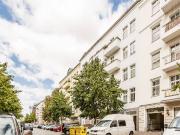 Vermietete Altbauwohnung mit 5 Zimmern, Balkon &...