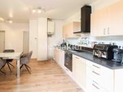 Vermietete, vollständig renovierte Etagenwohnung als...