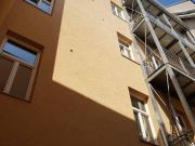 Vermietete Wohnung im sanierten Altbau mit Lift und...