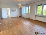 Vermietete Wohnung und Büroräumlichkeiten inkl. Garagen...