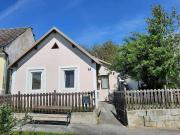 Vermietetes Einfamilienhaus mit Garten und Terrasse in... Vermietetes Einfamilienhaus mit Garten und Terrasse in...
