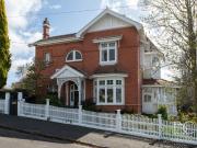 VERMONT Grand Scale Elegance VERMONT Grand Scale Elegance