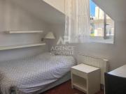 Versailles Les Prés Chambre de bonne meublée de 14m²...