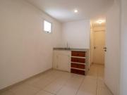 Agradável apartamento tipo para venda em Pacaembu com 4...