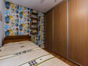 Elegante casa em condomínio para venda e locação com 4...