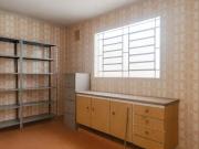 Confortável casa tipo para venda em Vila Nivi com 4...