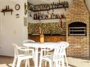 Elegante casa tipo para venda em Vila Romana com 4...