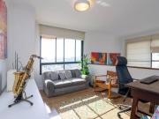 Versátil duplex para venda em Vila Suzana com 3 quartos,...