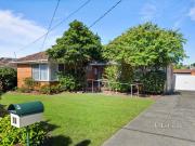 Versatile Family Living Dual Entrance 6 months lease only