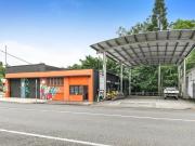 Versatile Freestanding Investment in Prime Central...