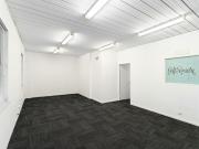 Versatile Office & Warehouse Opportunity