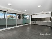 VERSATILE ONE BEDROOM PLUS STUDY APARTMENT JUST OFF SWAN...