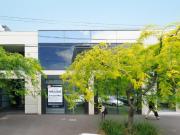 VERSATILE SHOWROOM/OFFICE