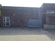 versatile warehouse & office in newt.