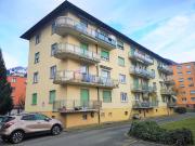 Verschiedene Außenparkplätze zu vermieten