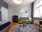 Very Central and spacious 2 bedroom apartment