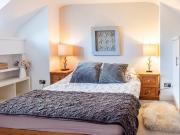 Very large 1 bedroom split level luxury apartment