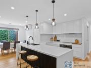 Very recently renovated kitchen and bathrooms with new...