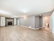 Very Spacious 2 Bedroom 950 sqft lower suite of a... Very Spacious 2 Bedroom 950 sqft lower suite of a...
