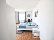 Very spacious and luminous bedroom 22m²