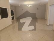 Very Well Maintained 3 Bedroom 3248 Square Feet Ultra...