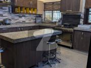 Very well maintained independent house with half...