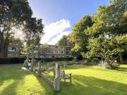 Vesey Close, Four Oaks, 2 Bedroom Flat