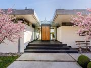 VESSY – CHARMANTES, VON EINEM ARCHITEKT ENTWORFENES HAUS...