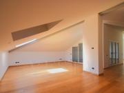 Vesta | Immobili | Plurilocale in affitto