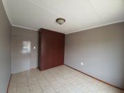 Vharanani drive 2 bedroom apartment to rent in bendor