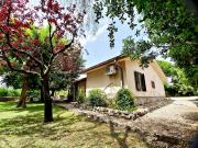 VI16 Villa con dependance