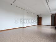 Via Aldo Moro 10 785mq