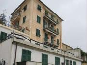 Via alla Scuola di Agricoltura 11 R 20 vani 659mq