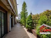 via andrea costa snc trilocale 142mq