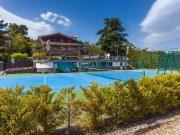 Via Annibale di Francia Mons 14 10 vani 400mq