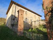 VIA ARTURO TOSCANINI MONTANINO/PRULLI 10 vani 550mq