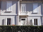 Via Benedetto Croce 6 vani 160mq